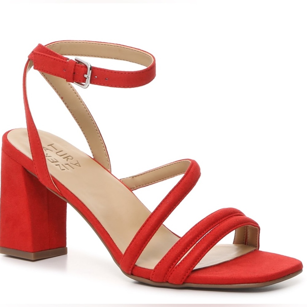 Strappy mid heel- block suede sandals